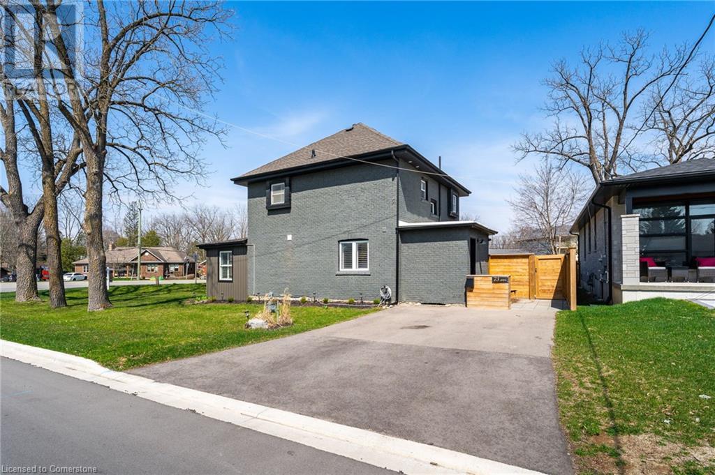 73 King Edward Street, Paris, Ontario  N3L 2G9 - Photo 2 - 40729594