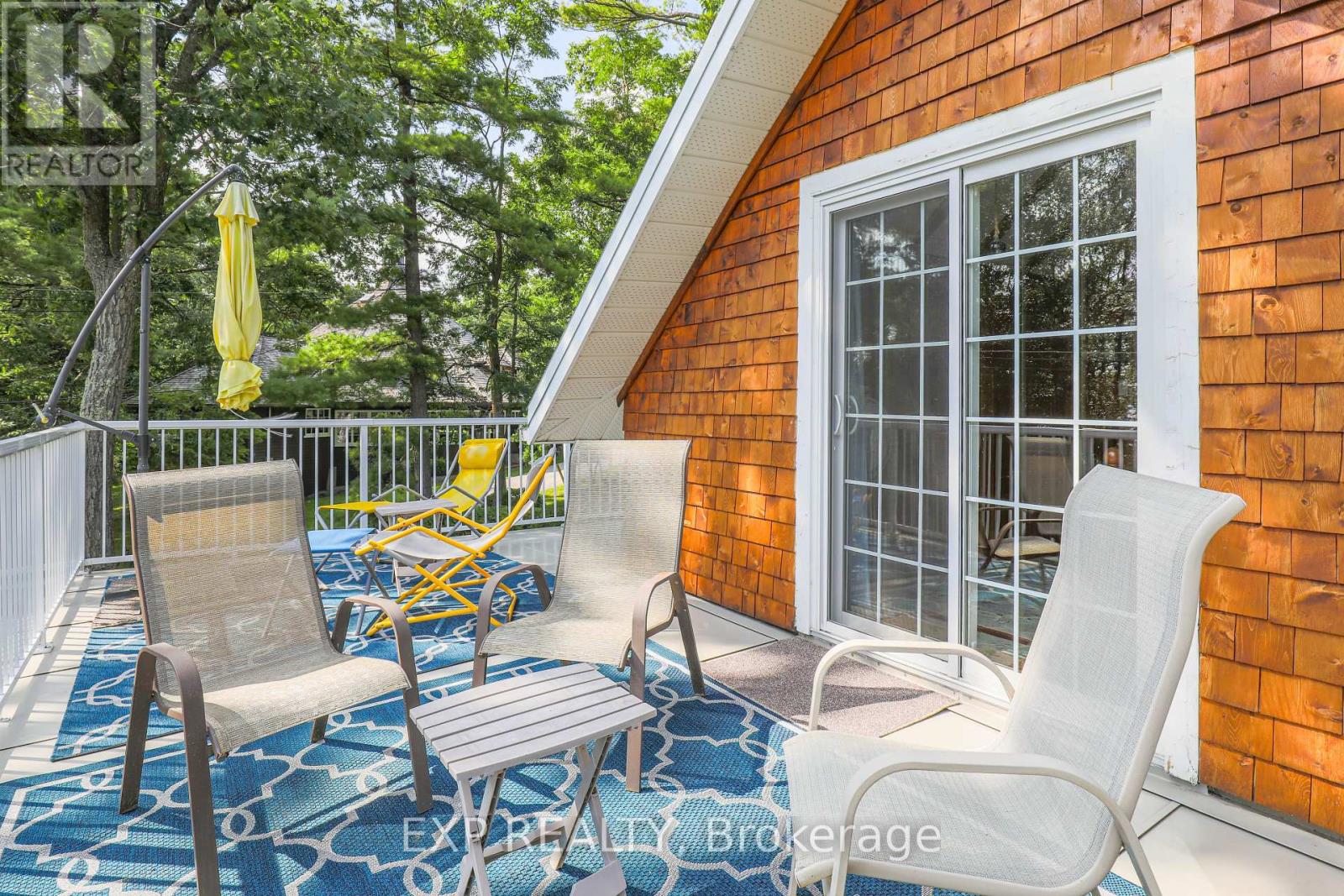 10 Sixth Street, Kawartha Lakes, Ontario  K0M 1N0 - Photo 17 - X12153626