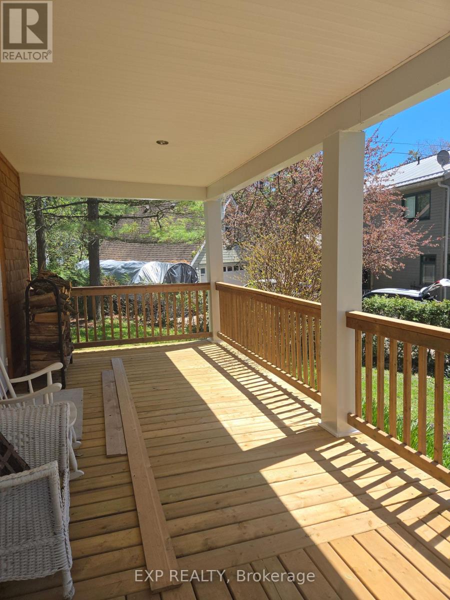 10 Sixth Street, Kawartha Lakes, Ontario  K0M 1N0 - Photo 42 - X12153626