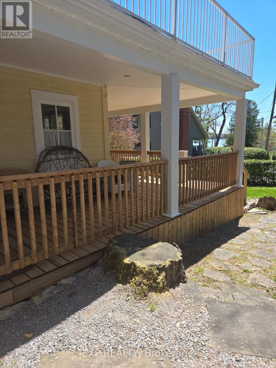 10 Sixth Street, Kawartha Lakes, Ontario  K0M 1N0 - Photo 43 - X12153626