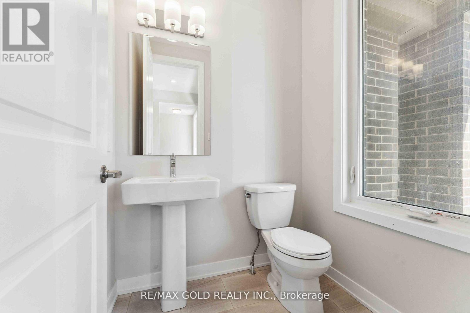 356 Peninsula Road, Ottawa, Ontario  K0A 2Z0 - Photo 16 - X12153651