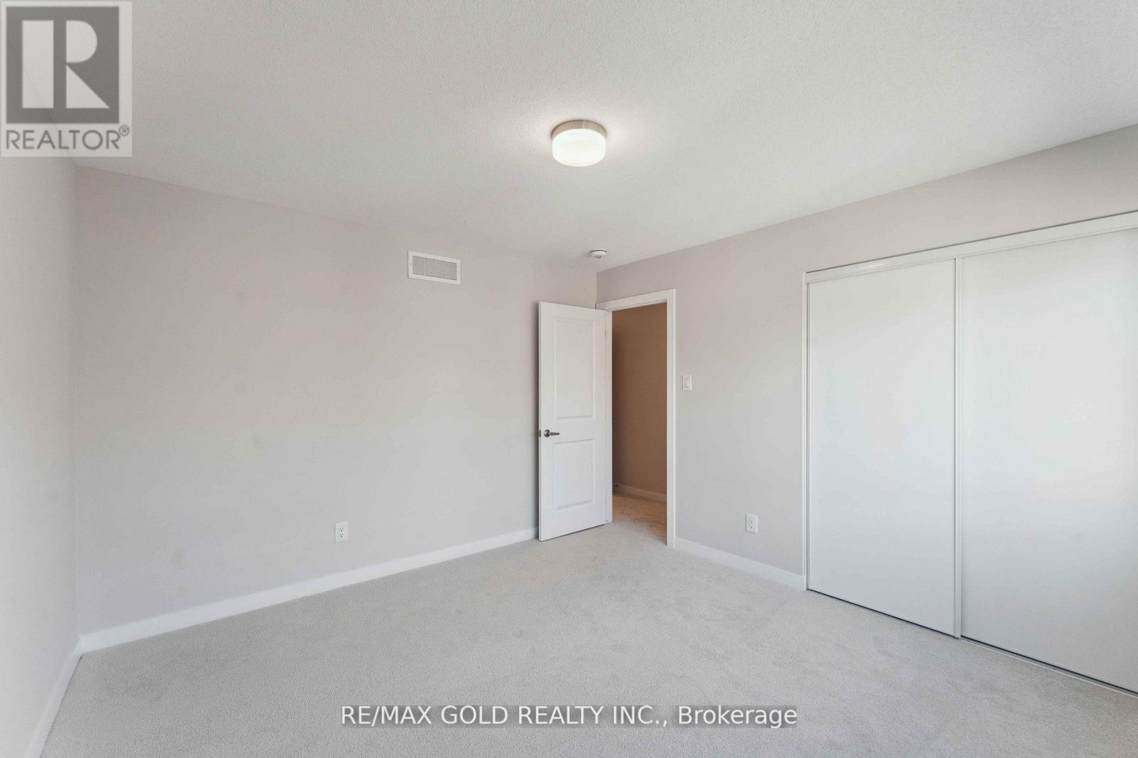 356 Peninsula Road, Ottawa, Ontario  K0A 2Z0 - Photo 30 - X12153651