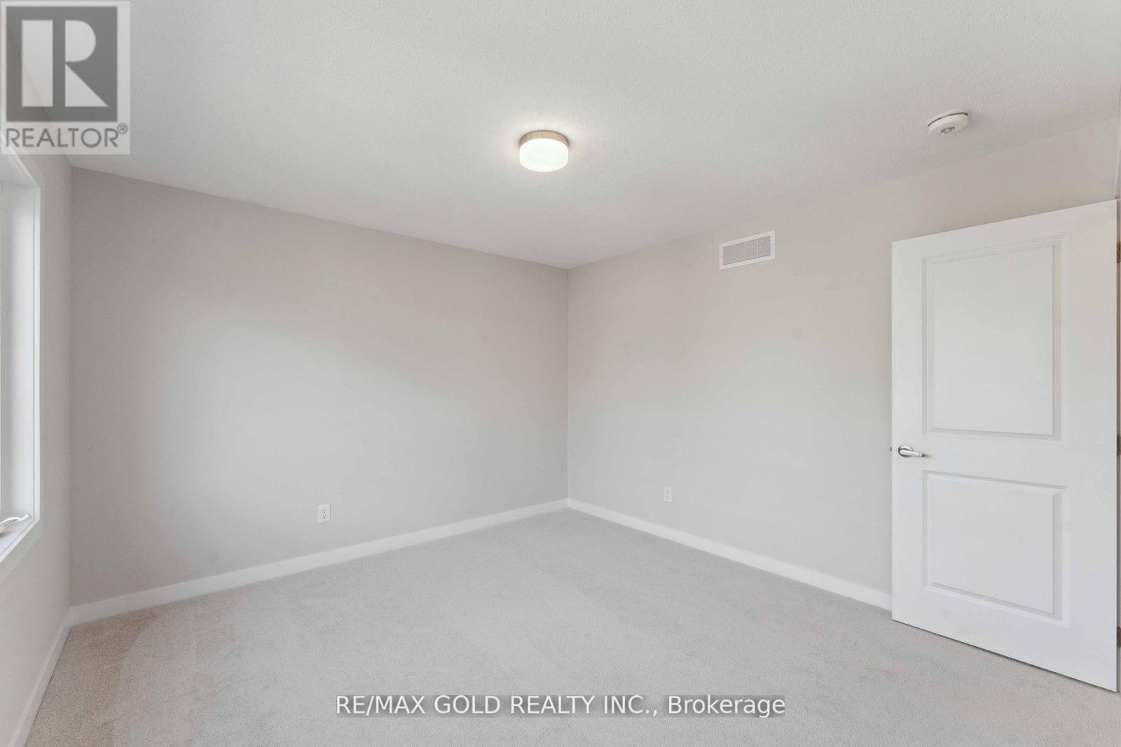 356 Peninsula Road, Ottawa, Ontario  K0A 2Z0 - Photo 31 - X12153651