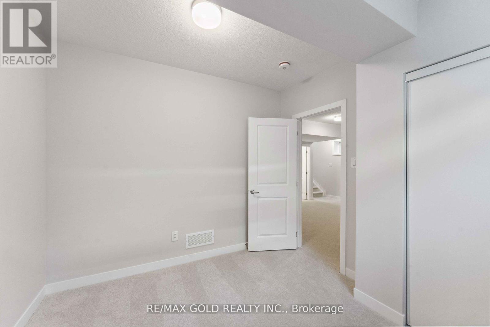 356 Peninsula Road, Ottawa, Ontario  K0A 2Z0 - Photo 40 - X12153651