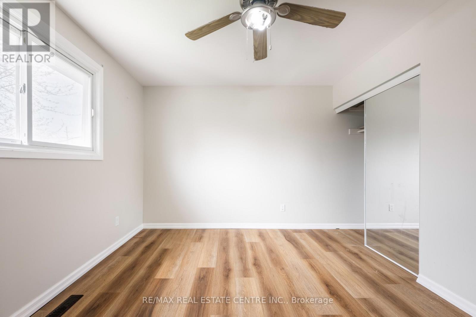 140 Susan Street, Shelburne, Ontario  L9W 2W4 - Photo 12 - X12153690