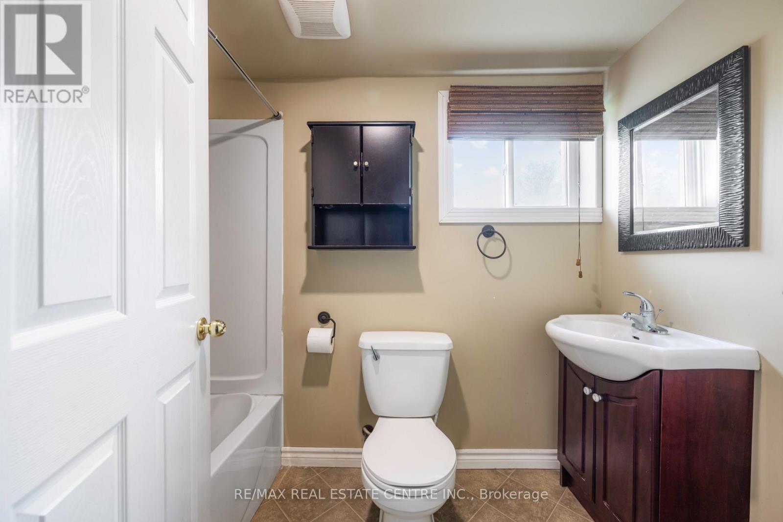 140 Susan Street, Shelburne, Ontario  L9W 2W4 - Photo 19 - X12153690