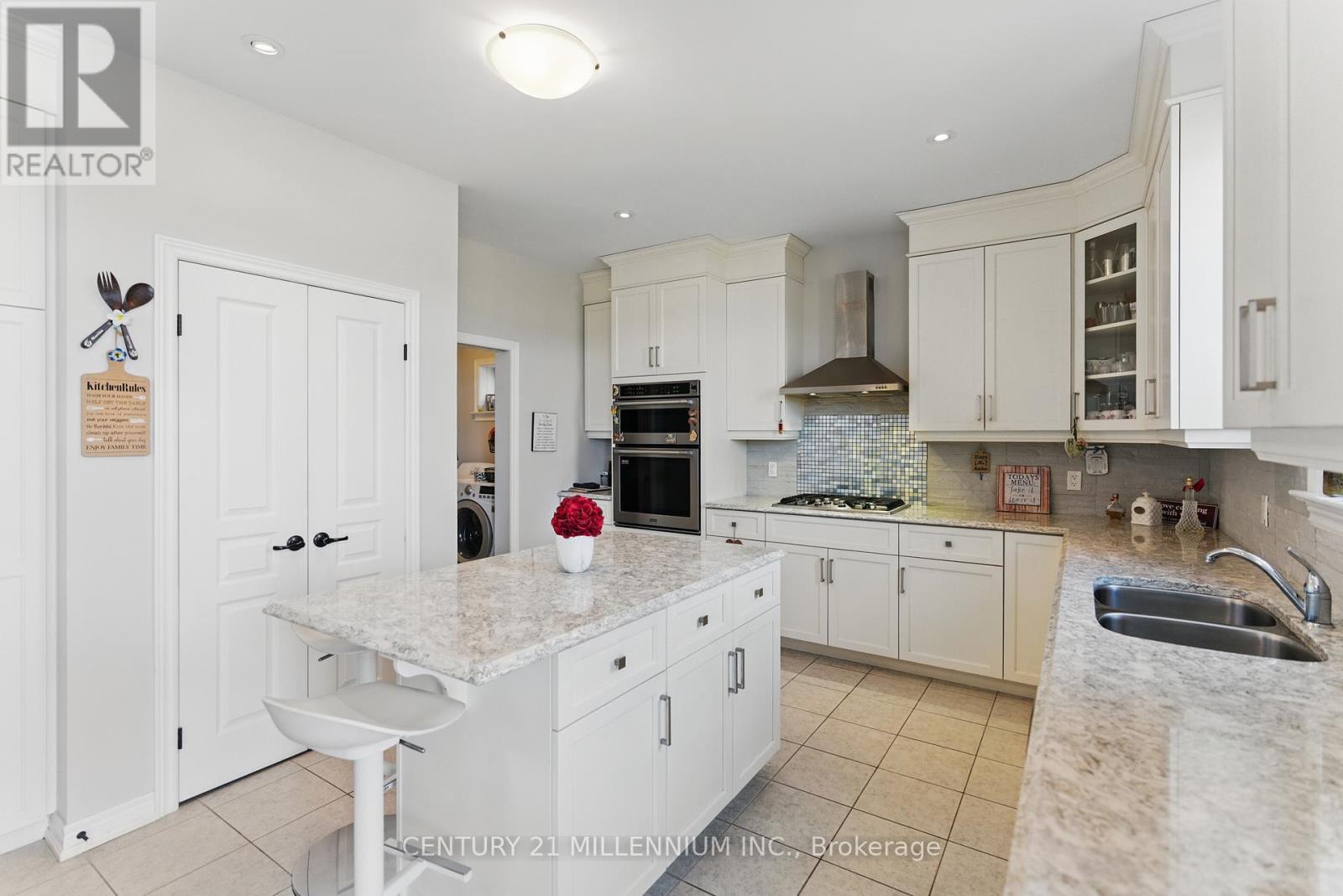 10 Harvest Gate, West Lincoln, Ontario  L0R 2A0 - Photo 15 - X12153735