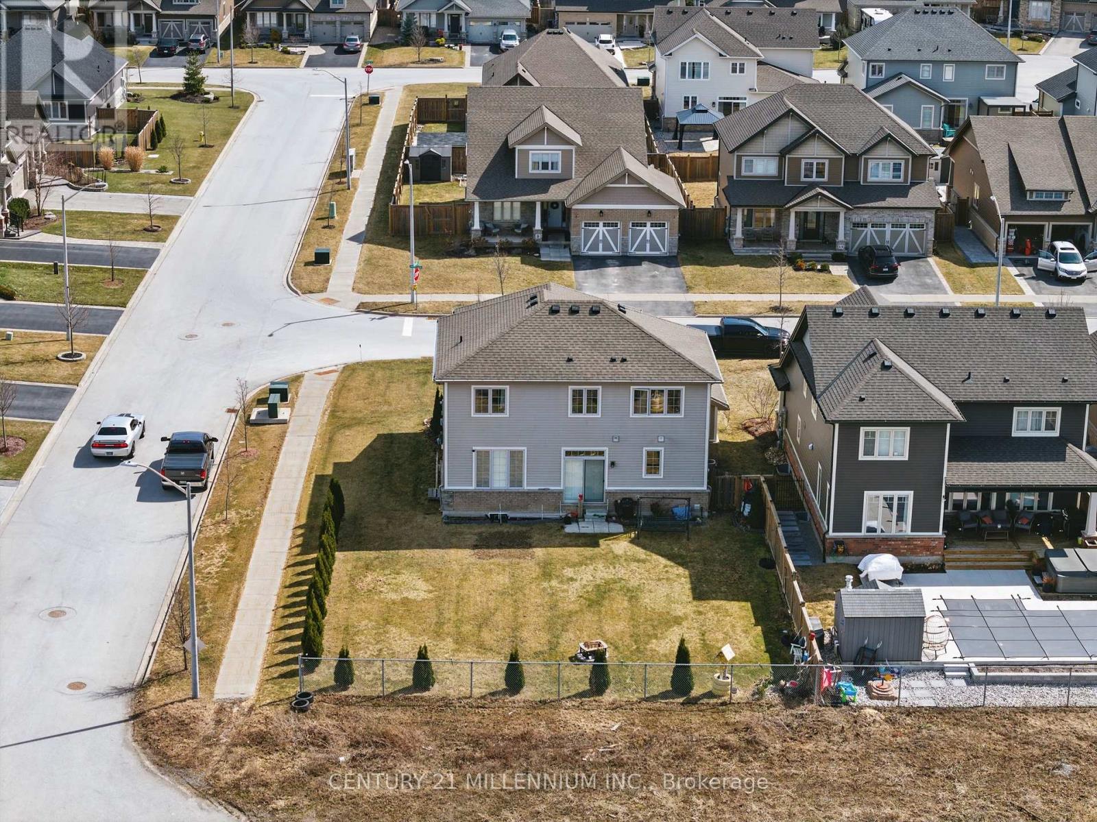 10 Harvest Gate, West Lincoln, Ontario  L0R 2A0 - Photo 40 - X12153735