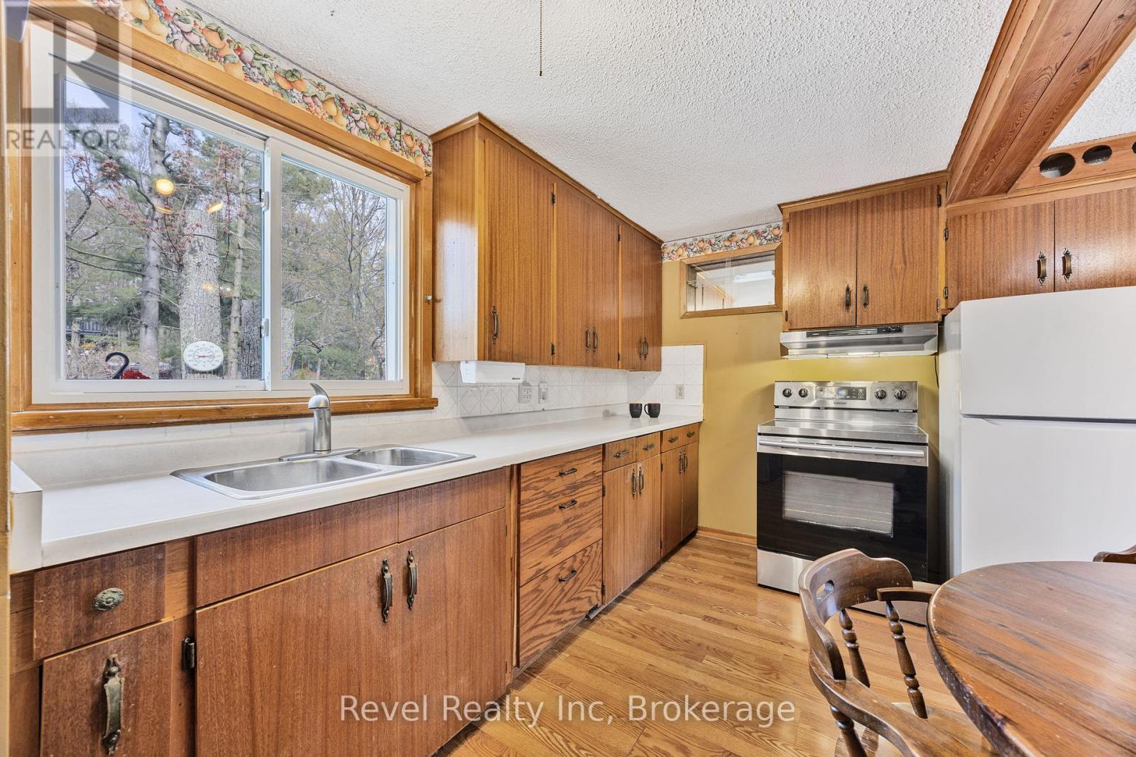 31 Desroches Trail, Tiny, Ontario  L9M 0H9 - Photo 8 - S12153842