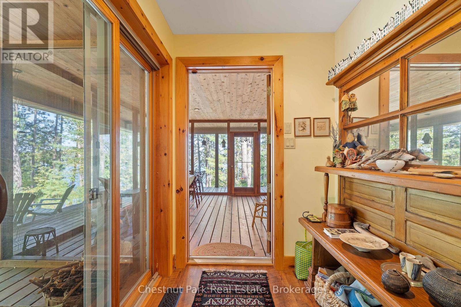 10000 Soyers - Brown Island, Minden Hills (Minden), Ontario  K0M 2K0 - Photo 14 - X12153843