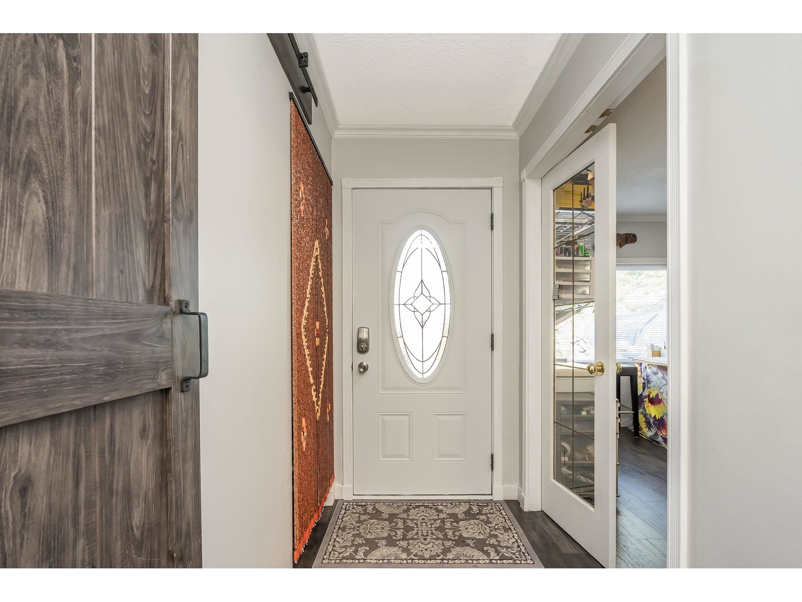 404 Bruneau Place, Langley, British Columbia  V4W 3K9 - Photo 4 - R3002864