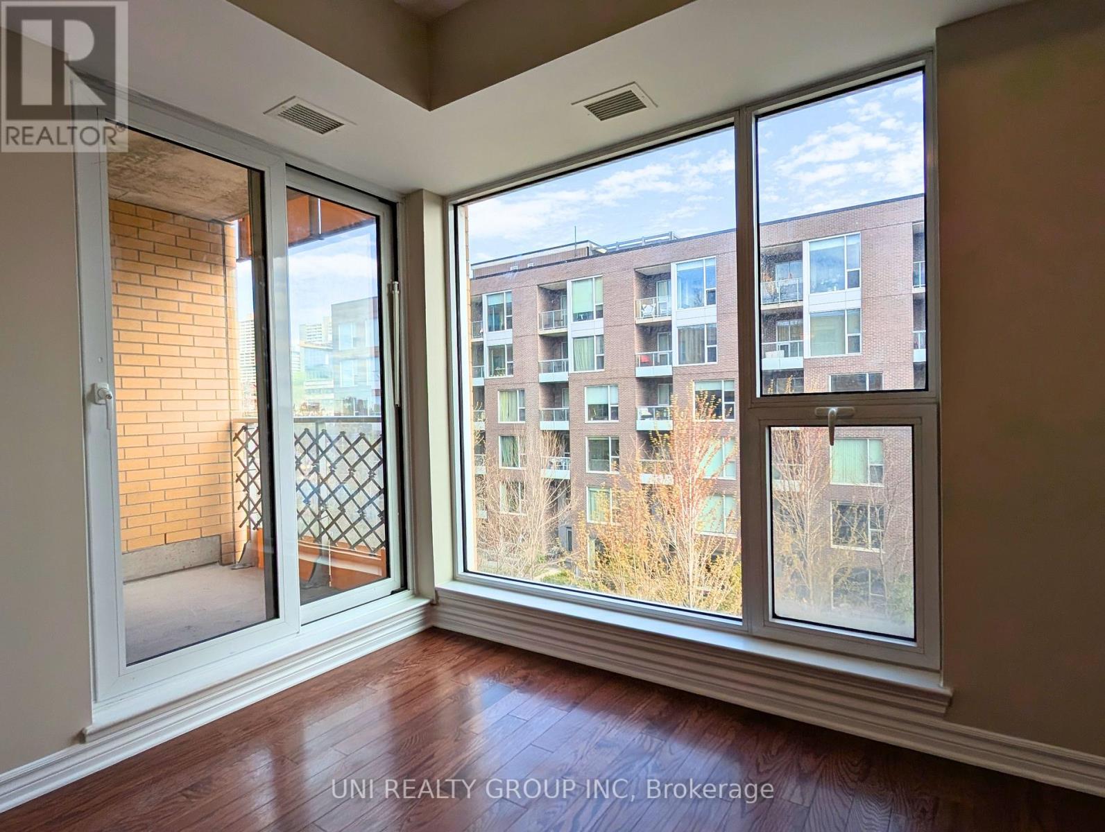 409 - 250 Lett Street, Ottawa, Ontario  K1R 0A8 - Photo 34 - X12153848