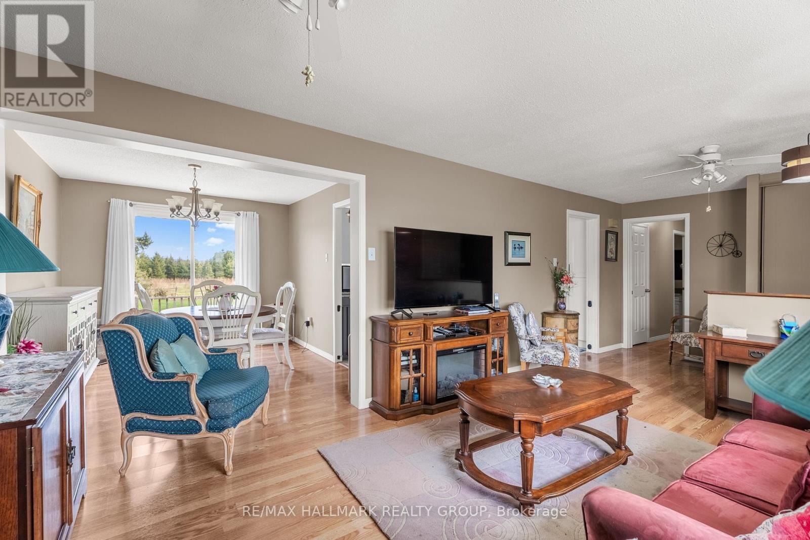 3756 Dunrobin Road, Ottawa, Ontario  K0A 3M0 - Photo 11 - X12153867