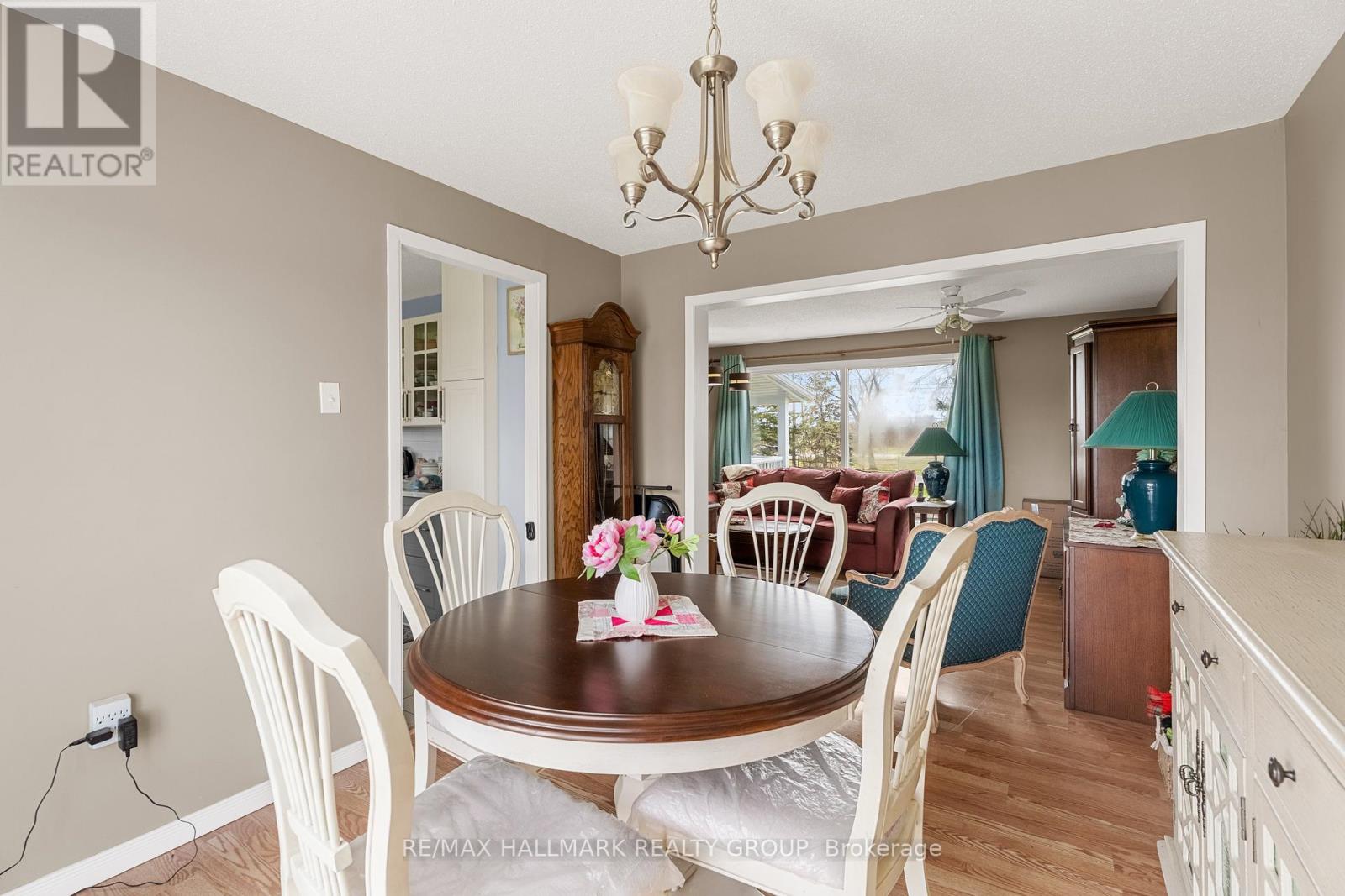 3756 Dunrobin Road, Ottawa, Ontario  K0A 3M0 - Photo 14 - X12153867