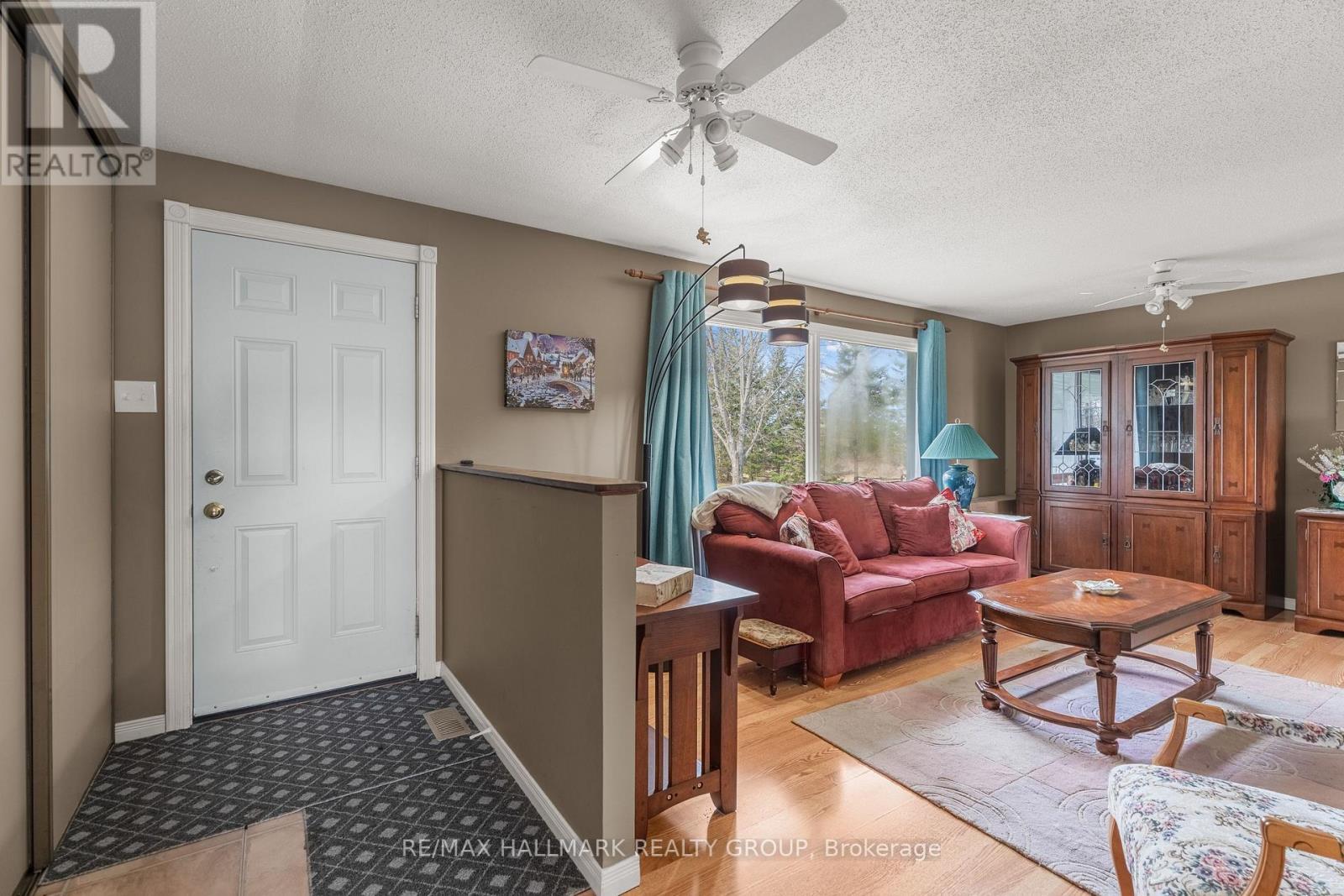3756 Dunrobin Road, Ottawa, Ontario  K0A 3M0 - Photo 7 - X12153867