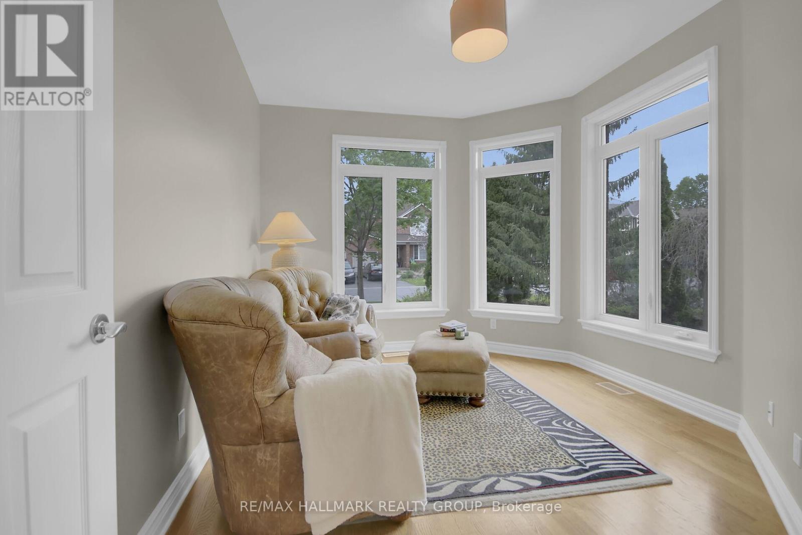 138 Shaughnessy Crescent, Ottawa, Ontario  K2K 2N3 - Photo 26 - X12153889