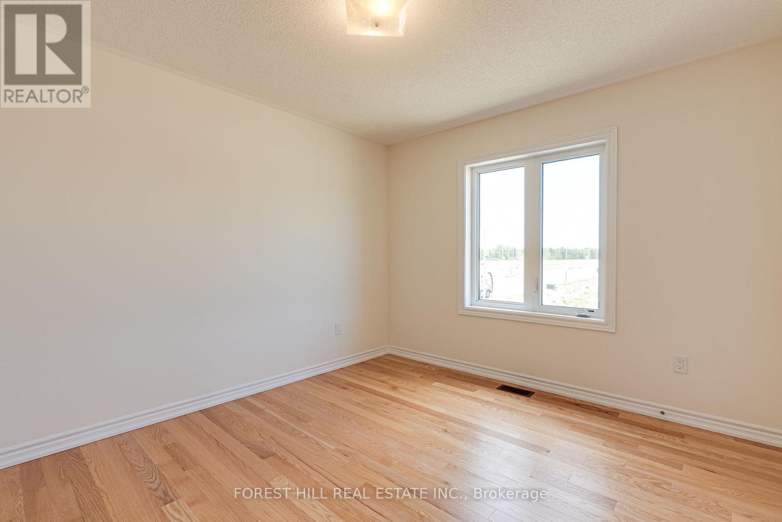 138 Terry Fox Drive, Barrie, Ontario  L9J 0L8 - Photo 29 - S12149227