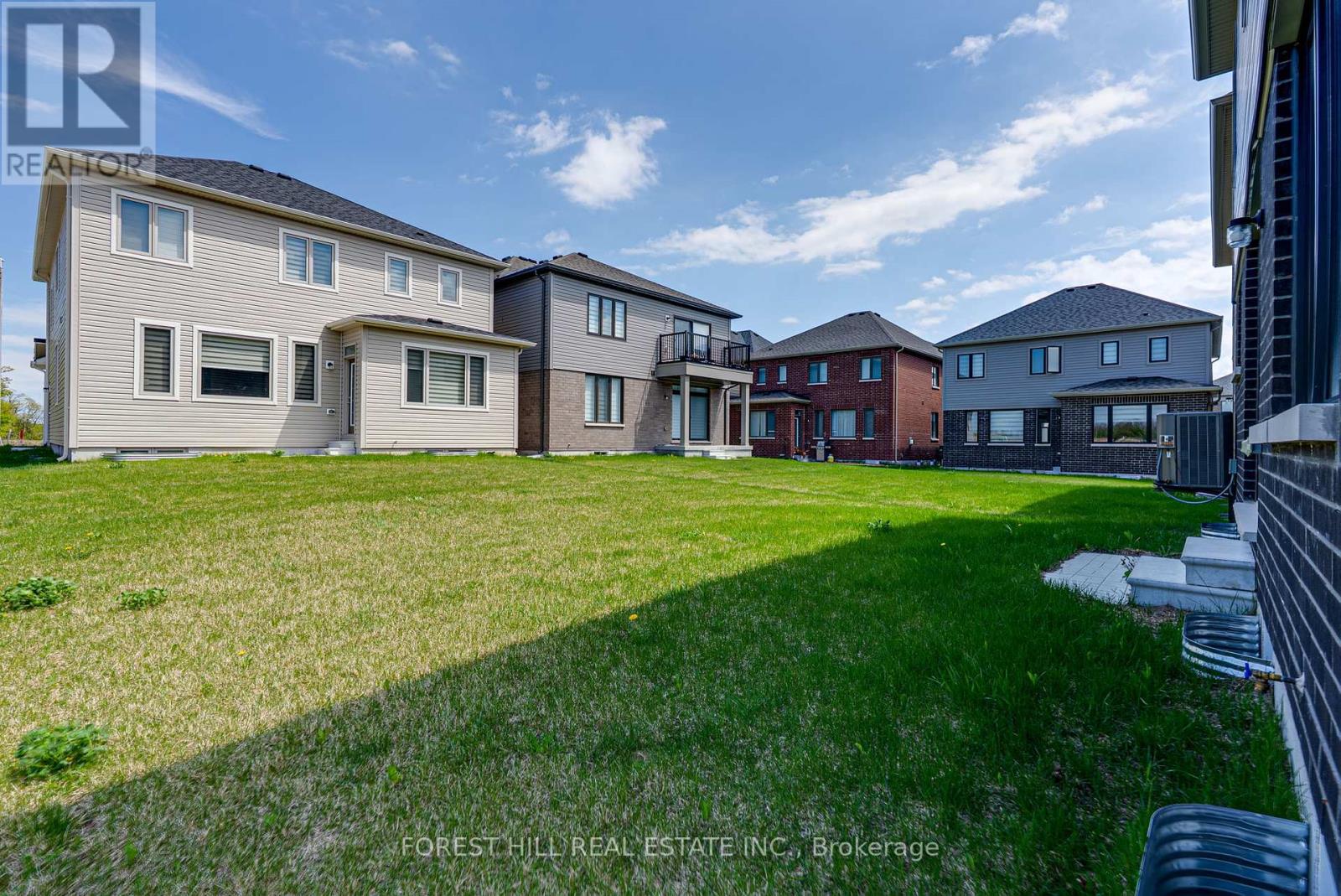 138 Terry Fox Drive, Barrie, Ontario  L9J 0L8 - Photo 48 - S12149227