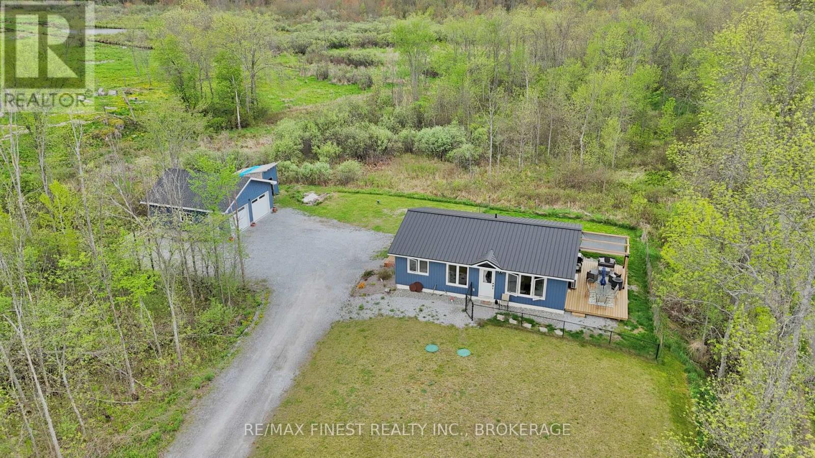 1123 Second Lake Road, Frontenac, Ontario  K0H 1T0 - Photo 2 - X12061885