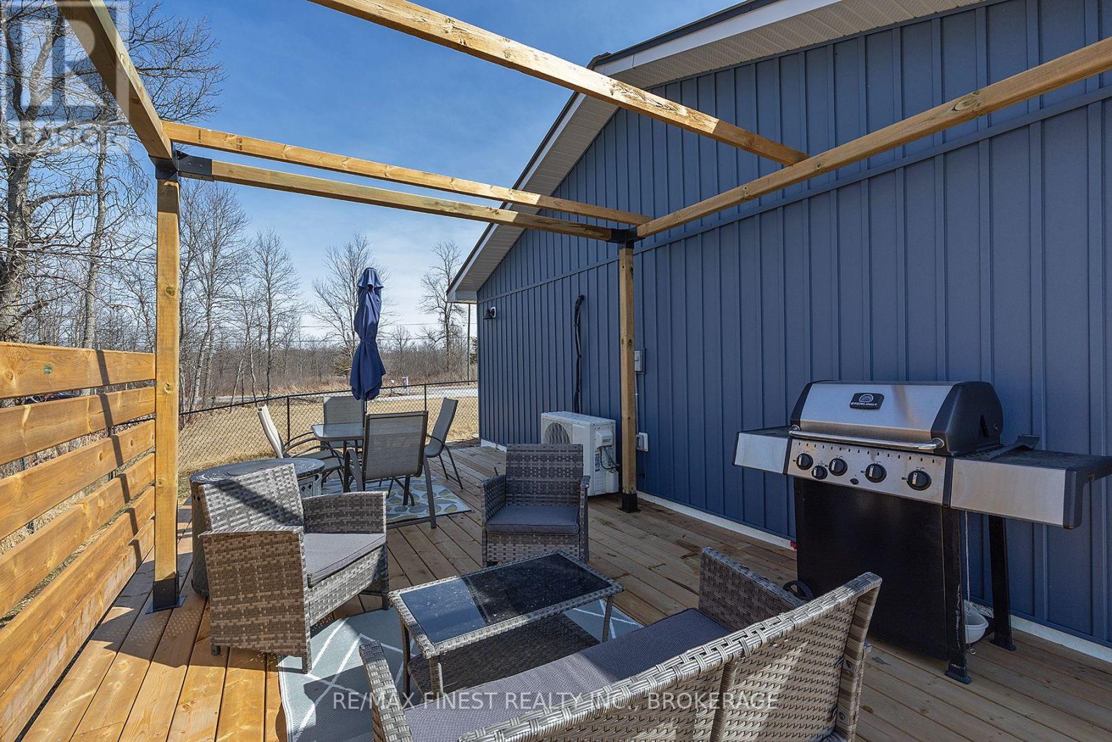 1123 Second Lake Road, Frontenac, Ontario  K0H 1T0 - Photo 42 - X12061885