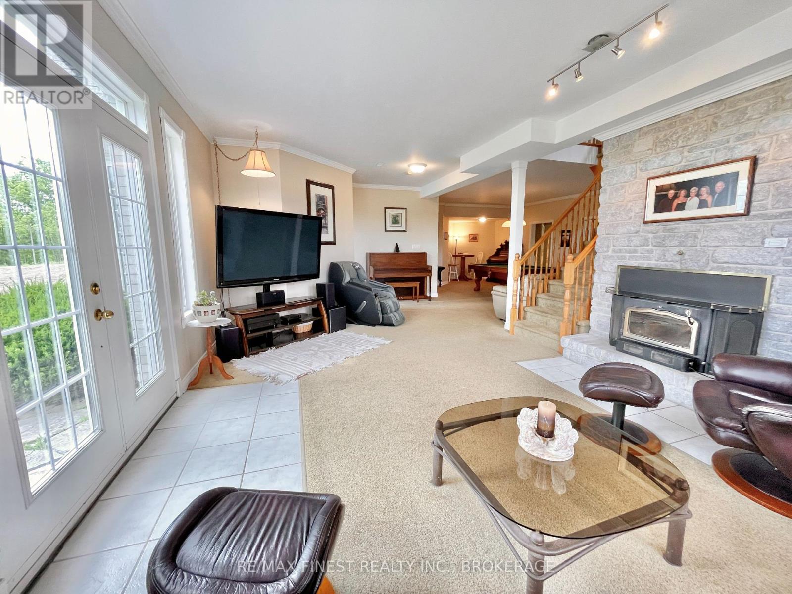 4617 Bedford Road, Frontenac, Ontario  K0H 2T0 - Photo 31 - X12053072