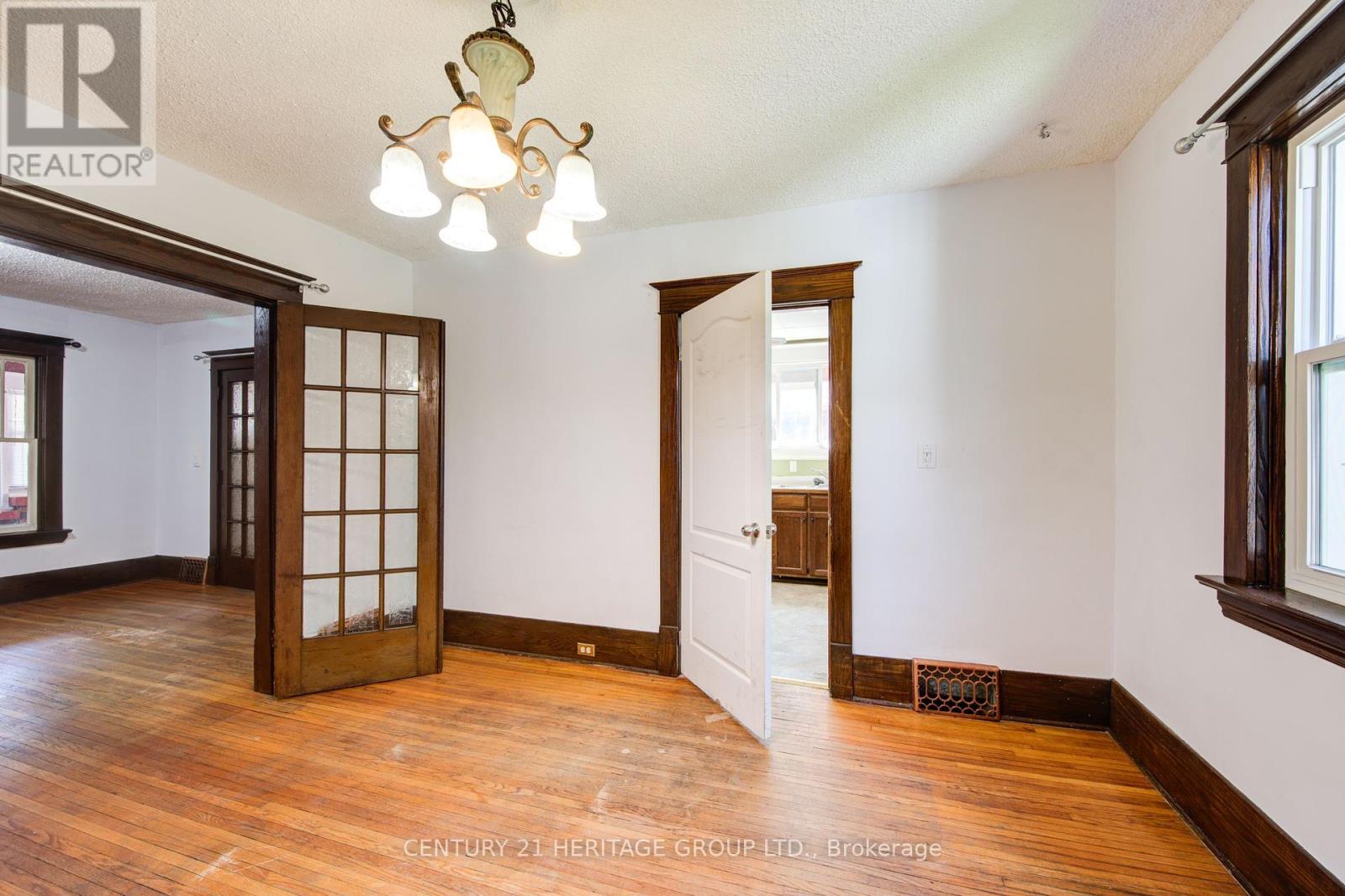 361 Ashland Avenue, London East, Ontario  N5W 4E9 - Photo 20 - X12152260