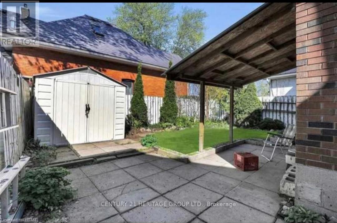 361 Ashland Avenue, London East (East M), Ontario  N5W 4E9 - Photo 21 - X12152260