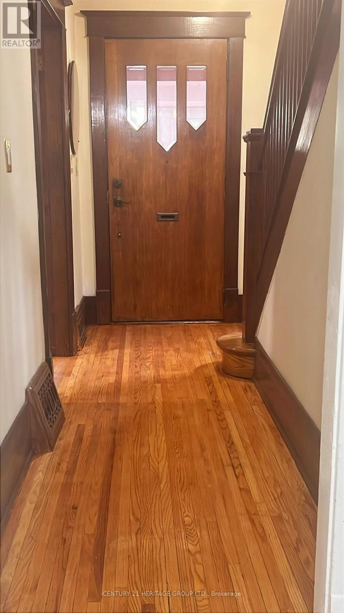 361 Ashland Avenue, London East (East M), Ontario  N5W 4E9 - Photo 4 - X12152260