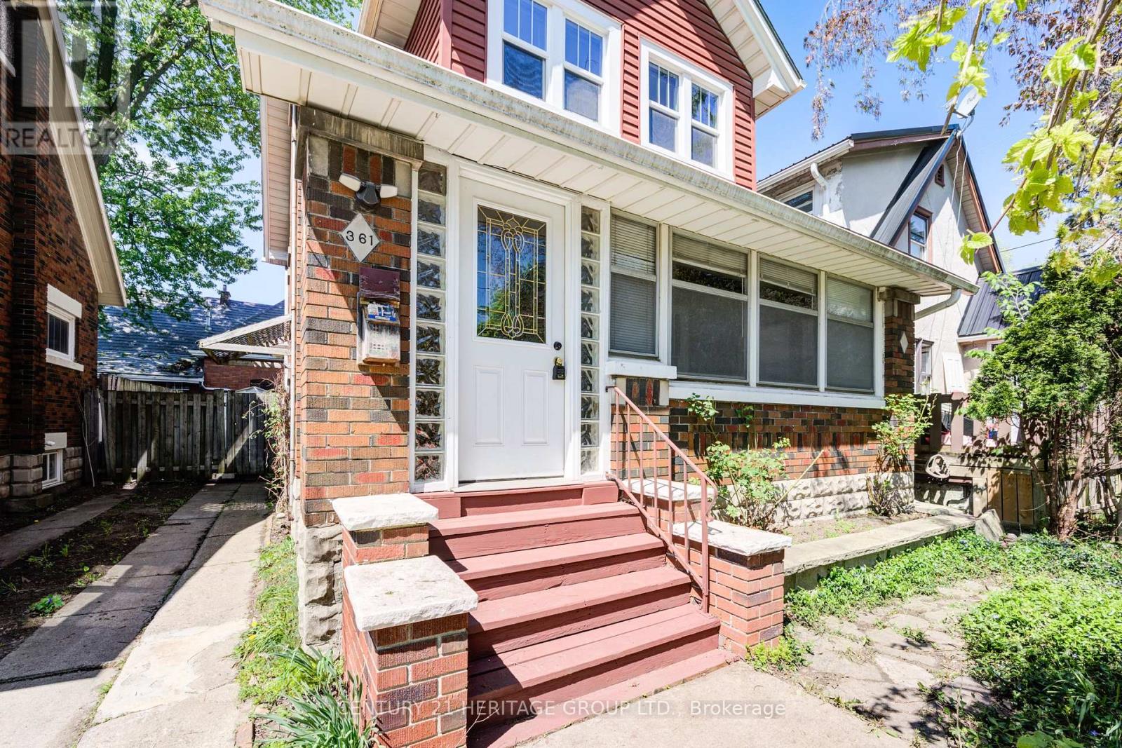 361 Ashland Avenue, London East (East M), Ontario  N5W 4E9 - Photo 2 - X12152260