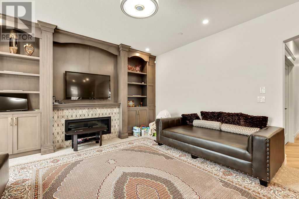 58 Lucas Cove Nw, Calgary, Alberta  T3P 1M4 - Photo 11 - A2183269