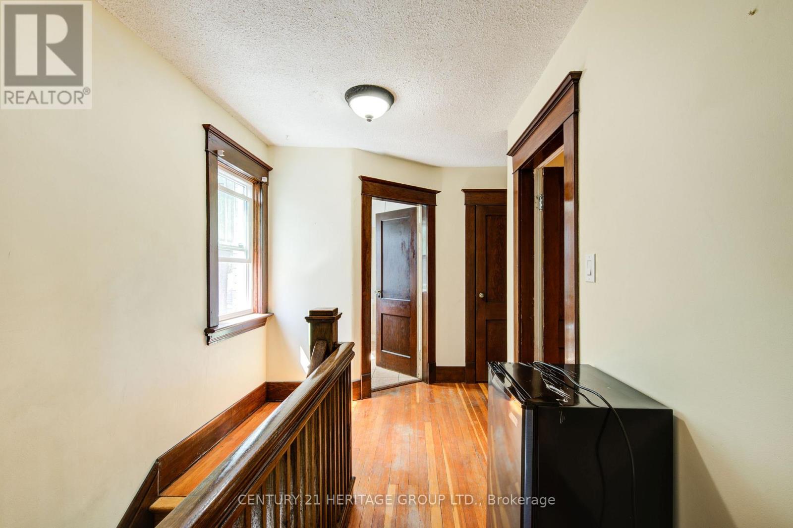 361 Ashland Avenue, London East (East M), Ontario  N5W 4E9 - Photo 28 - X12152260