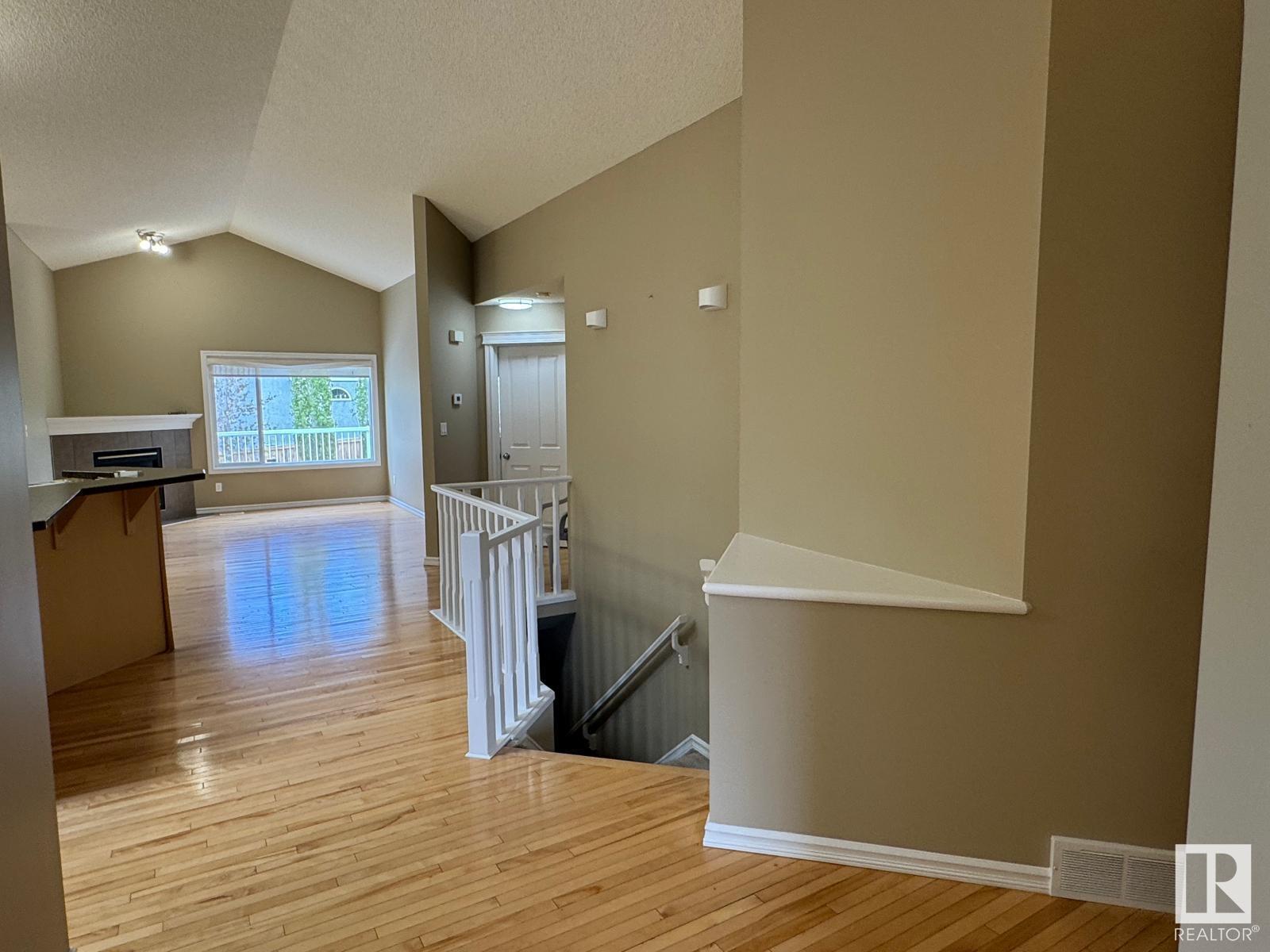 Property at 258 Hilliard Green NW image 2