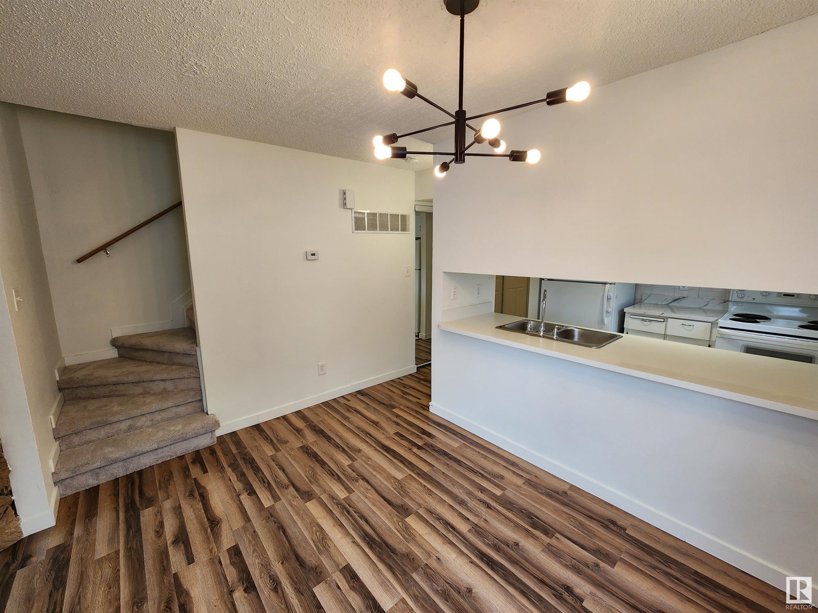 Property at 303 LANCASTER TC NW image 3