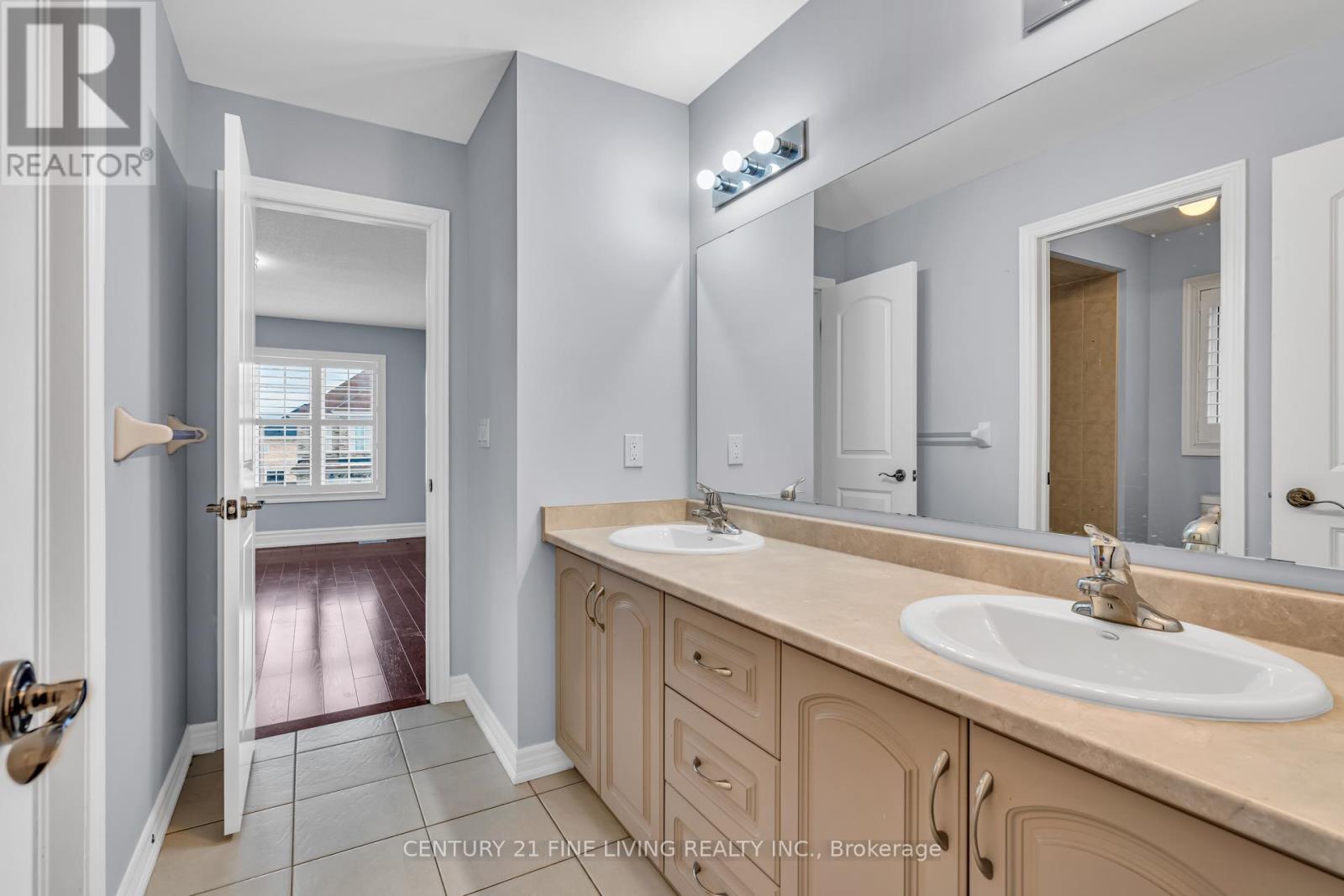 80 Hanbury Crescent, Brampton, Ontario  L6X 5N7 - Photo 32 - W12013626