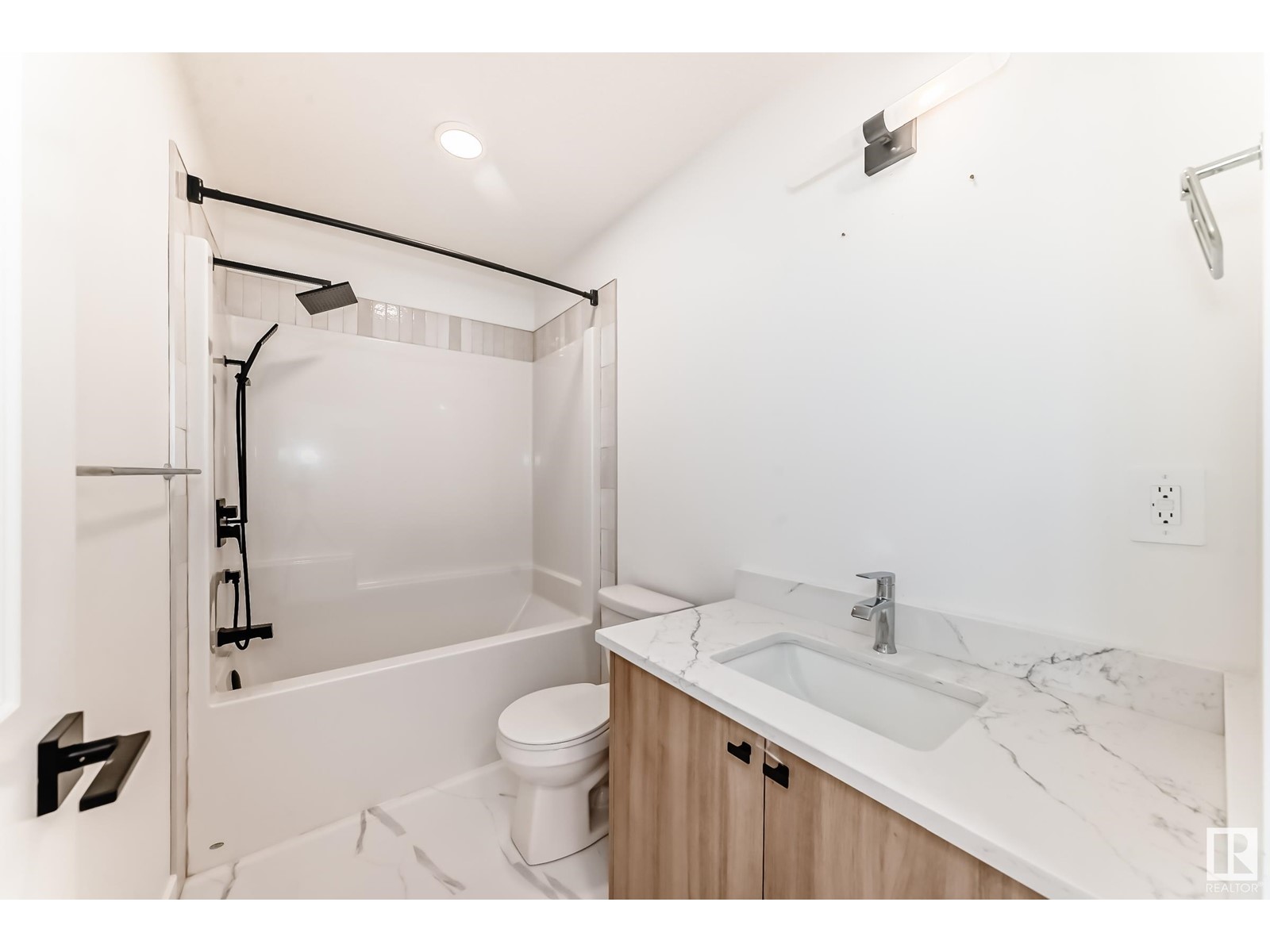 8207 Kiriak Lo Sw, Edmonton, Alberta  T6W 5S2 - Photo 30 - E4424327