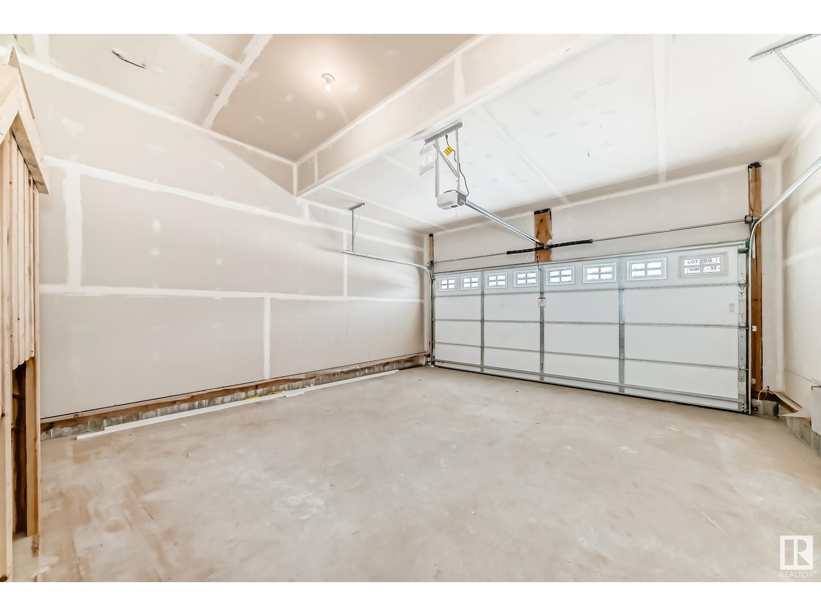 8207 Kiriak Lo Sw, Edmonton, Alberta  T6W 5S2 - Photo 37 - E4424327