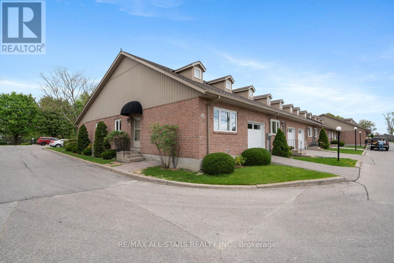 11 - 234 WATER STREET, Scugog, Ontario