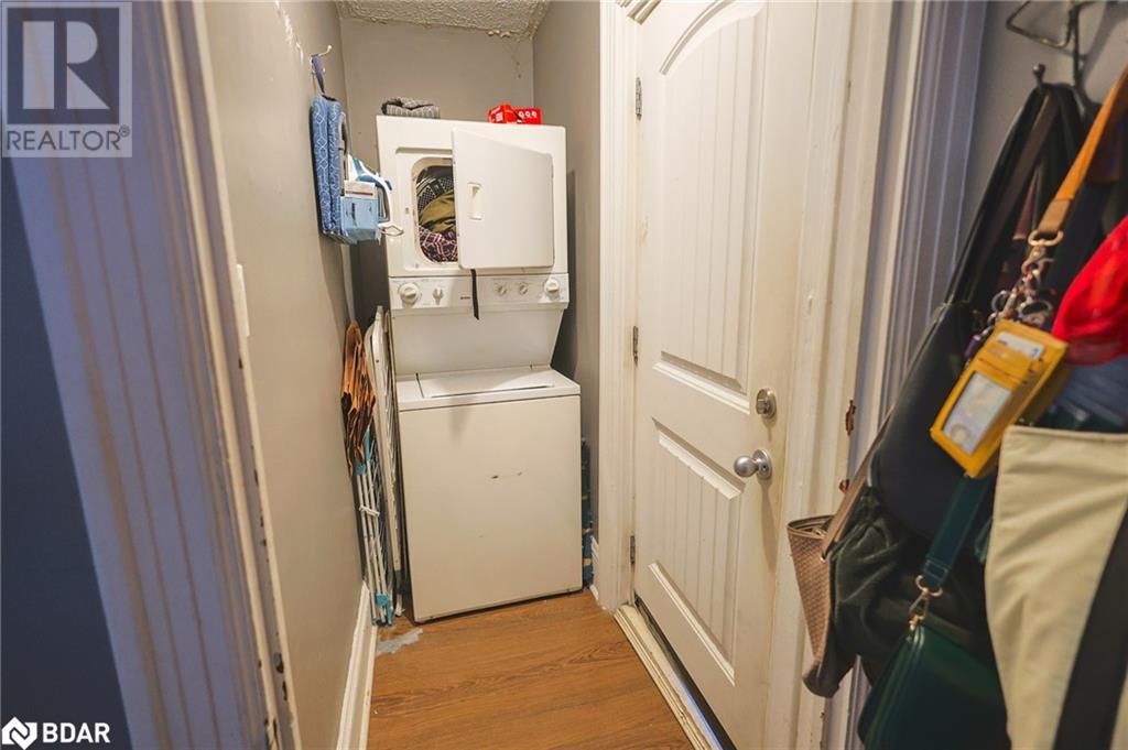 Property at 190 PATTERSON Street image 3