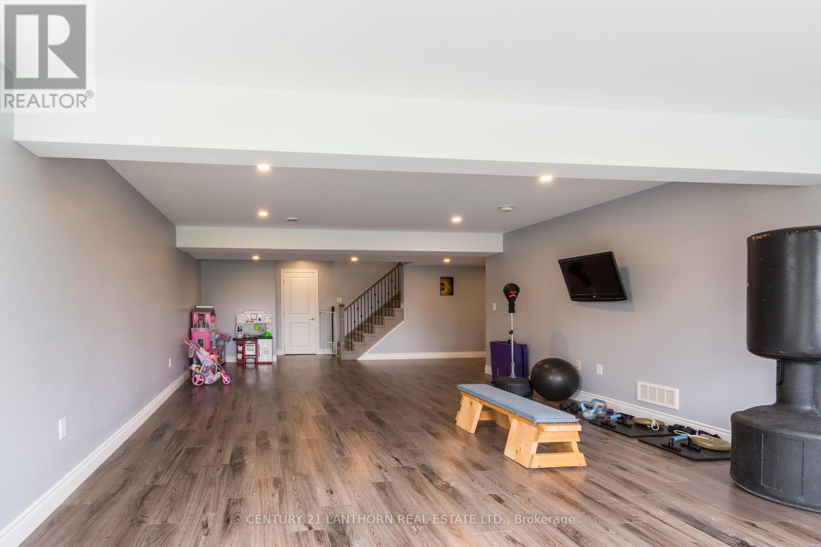 64 Redwood Drive, Belleville, Ontario  K8N 0K4 - Photo 26 - X12153986