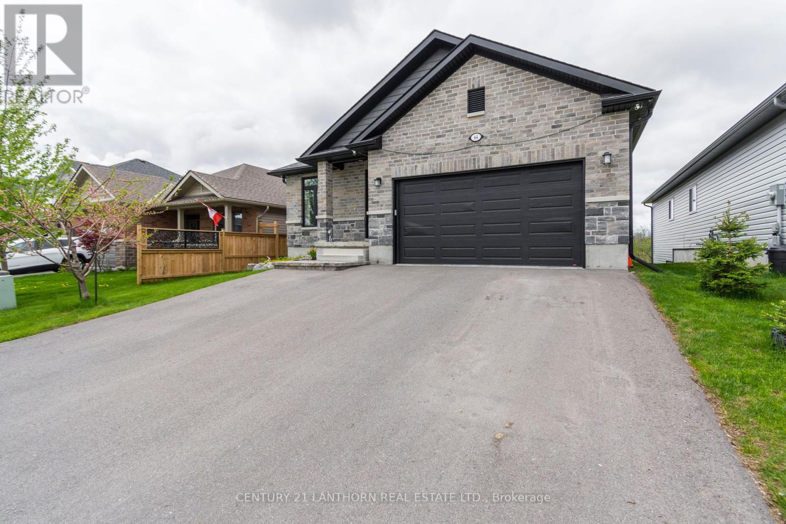 Property at 64 REDWOOD DRIVE image 3