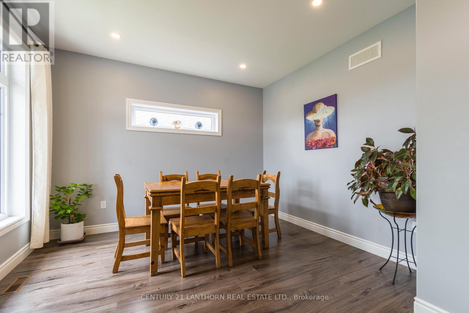 Property at 64 REDWOOD DRIVE image 5