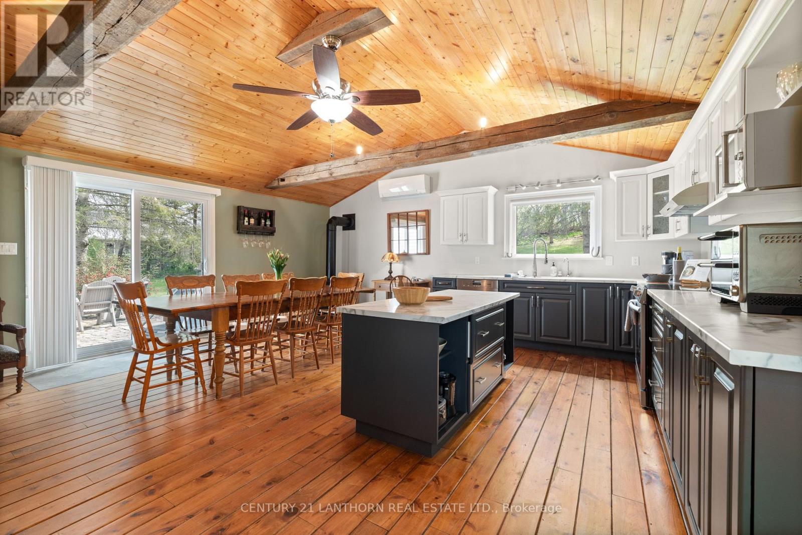1647 County Road 10, Prince Edward County, Ontario  K0K 1P0 - Photo 8 - X12154033