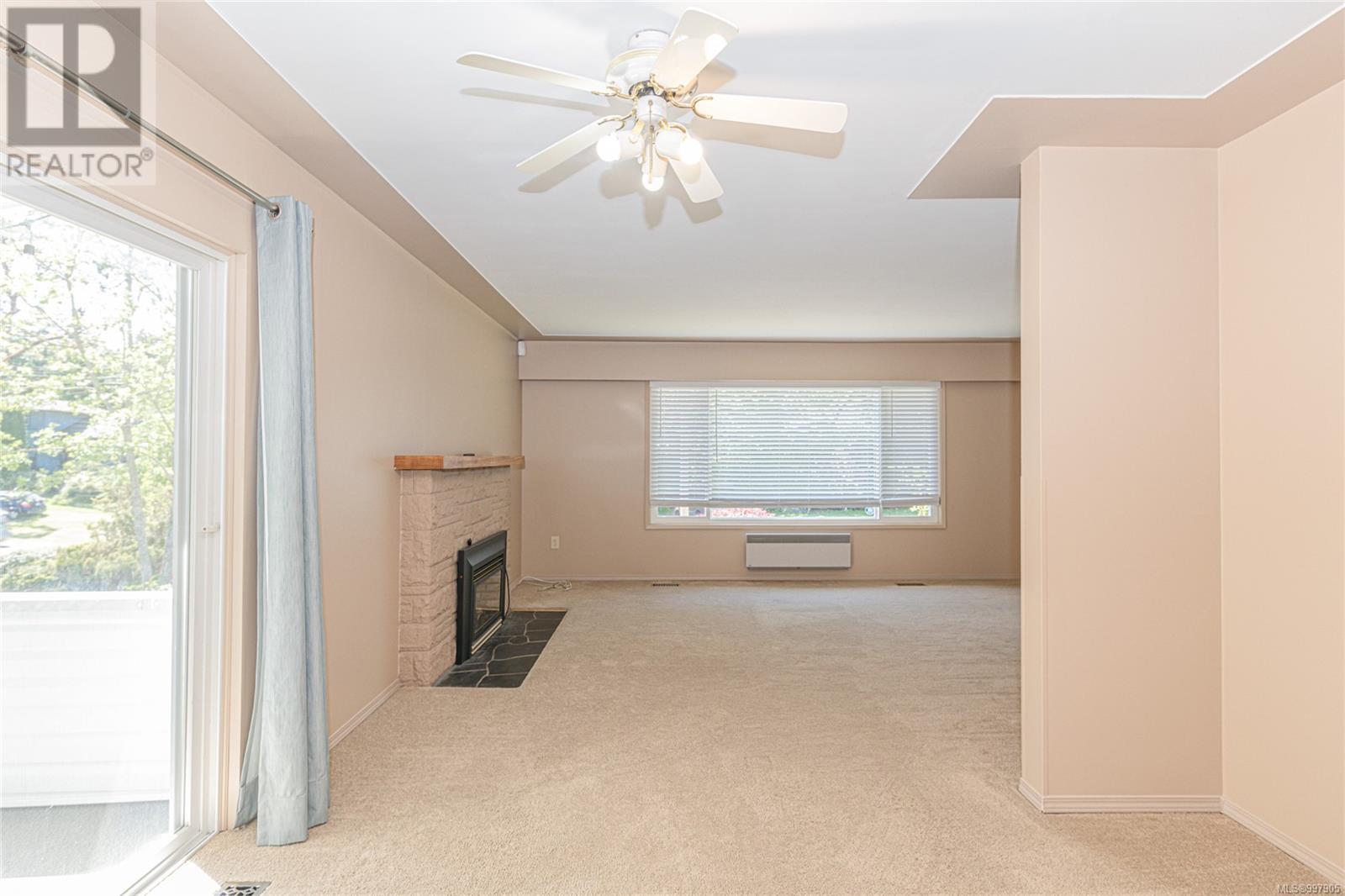 Property at 3715 BLENKINSOP Rd image 4