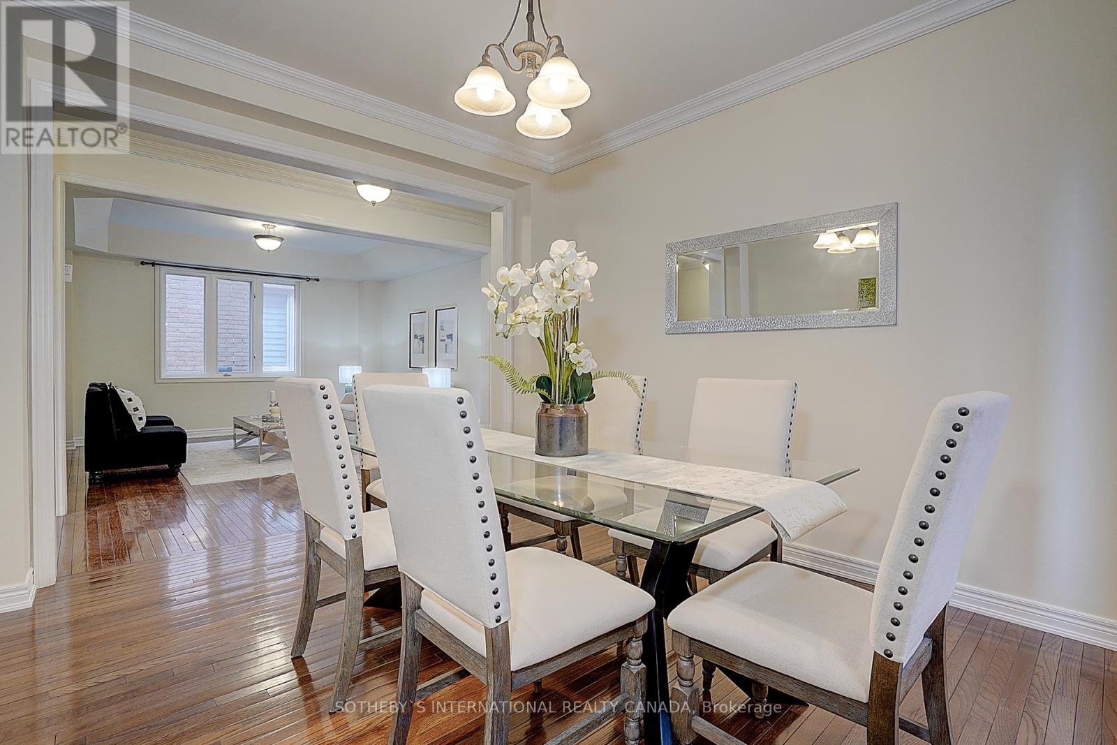 41 Grand Oak Drive, Richmond Hill (Oak Ridges), Ontario  L4E 4A1 - Photo 6 - N12040772