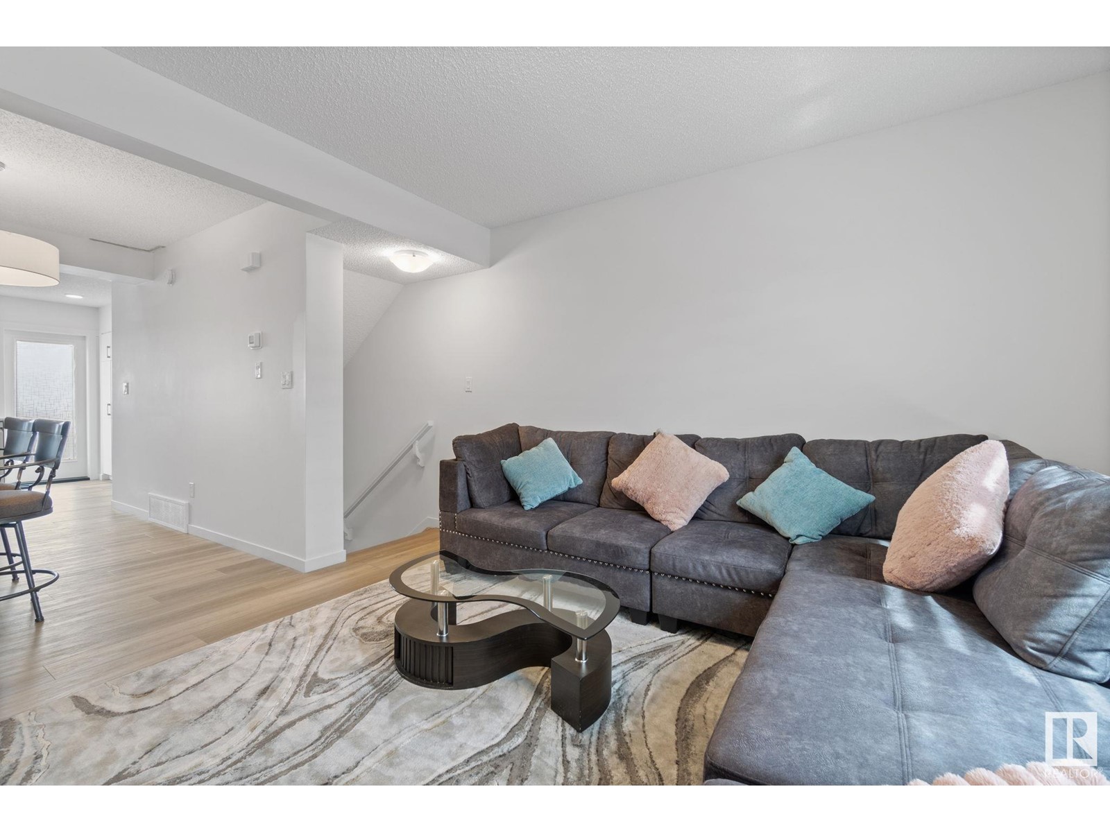 Property at 22727 84 AV NW image 5