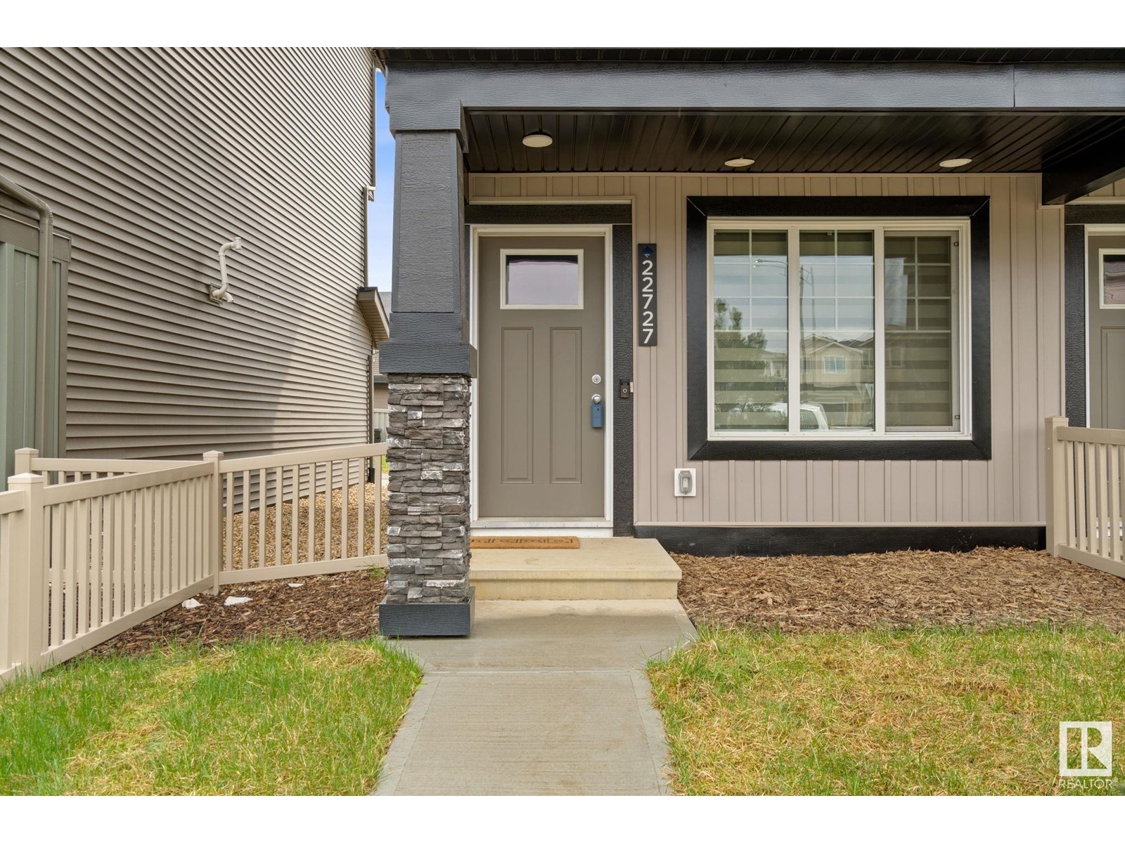 22727 84 Av Nw, Edmonton, Alberta  T5T 4B4 - Photo 2 - E4436881