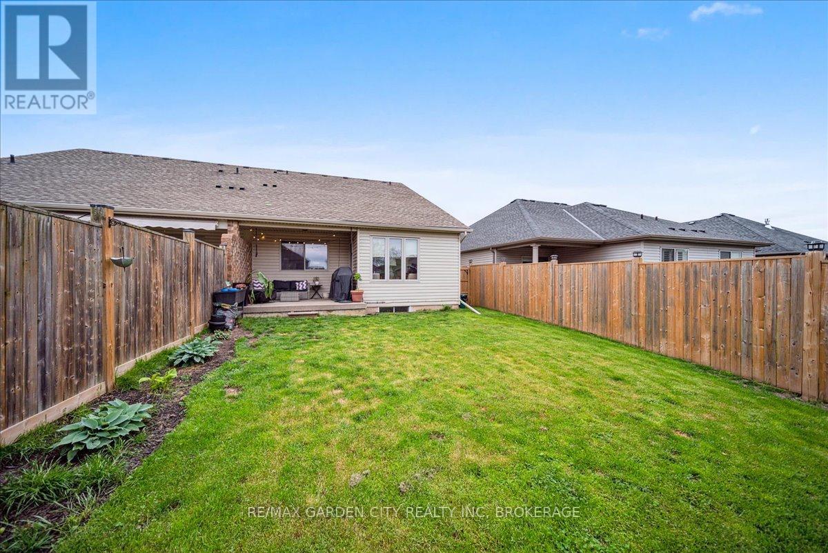 3945 Village Creek Drive, Fort Erie, Ontario  L0S 1S0 - Photo 42 - X12153976