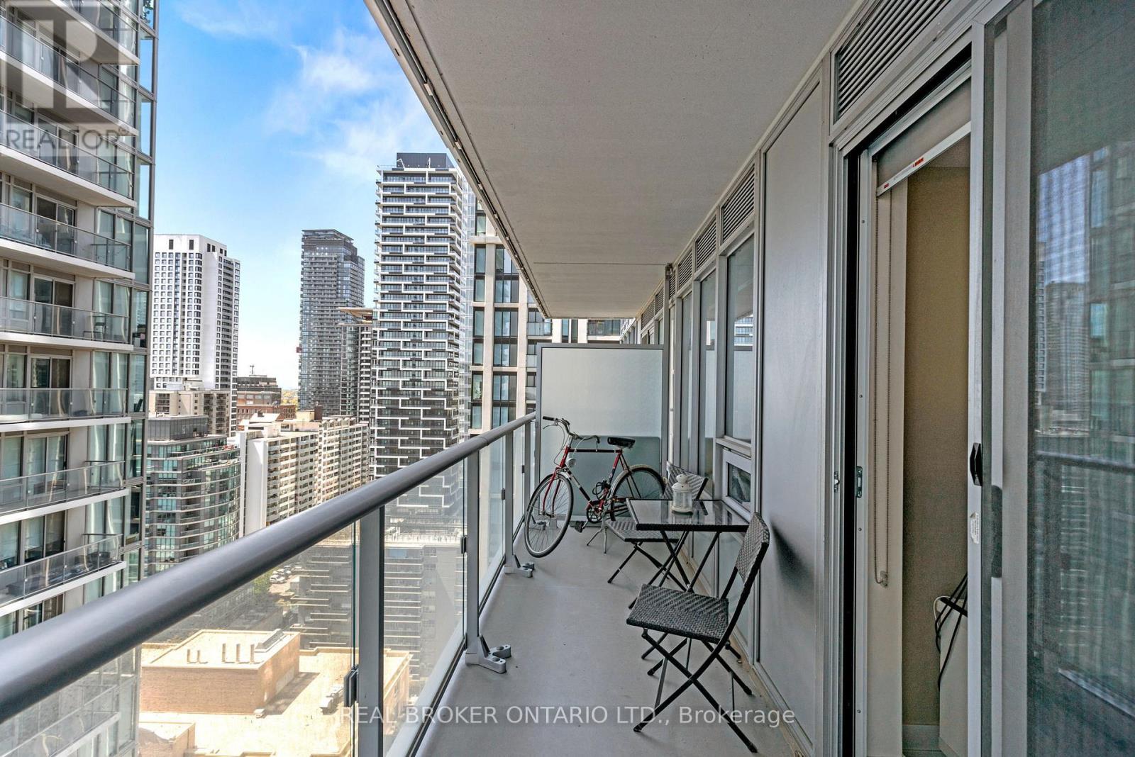 2108 - 99 Broadway Avenue, Toronto, Ontario  M4P 0E3 - Photo 15 - C12153896