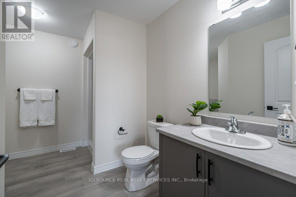 905 Bamford Terrace, Peterborough North, Ontario  K9K 0H3 - Photo 17 - X12022406