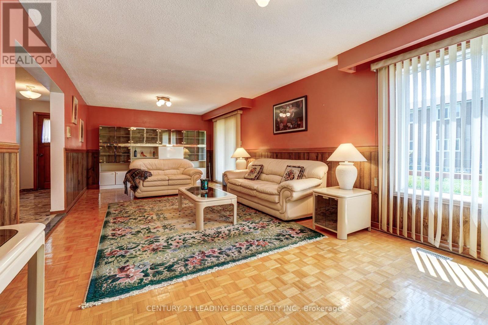 302 Huntsmill Boulevard, Toronto, Ontario  M1W 3C8 - Photo 29 - E12153920